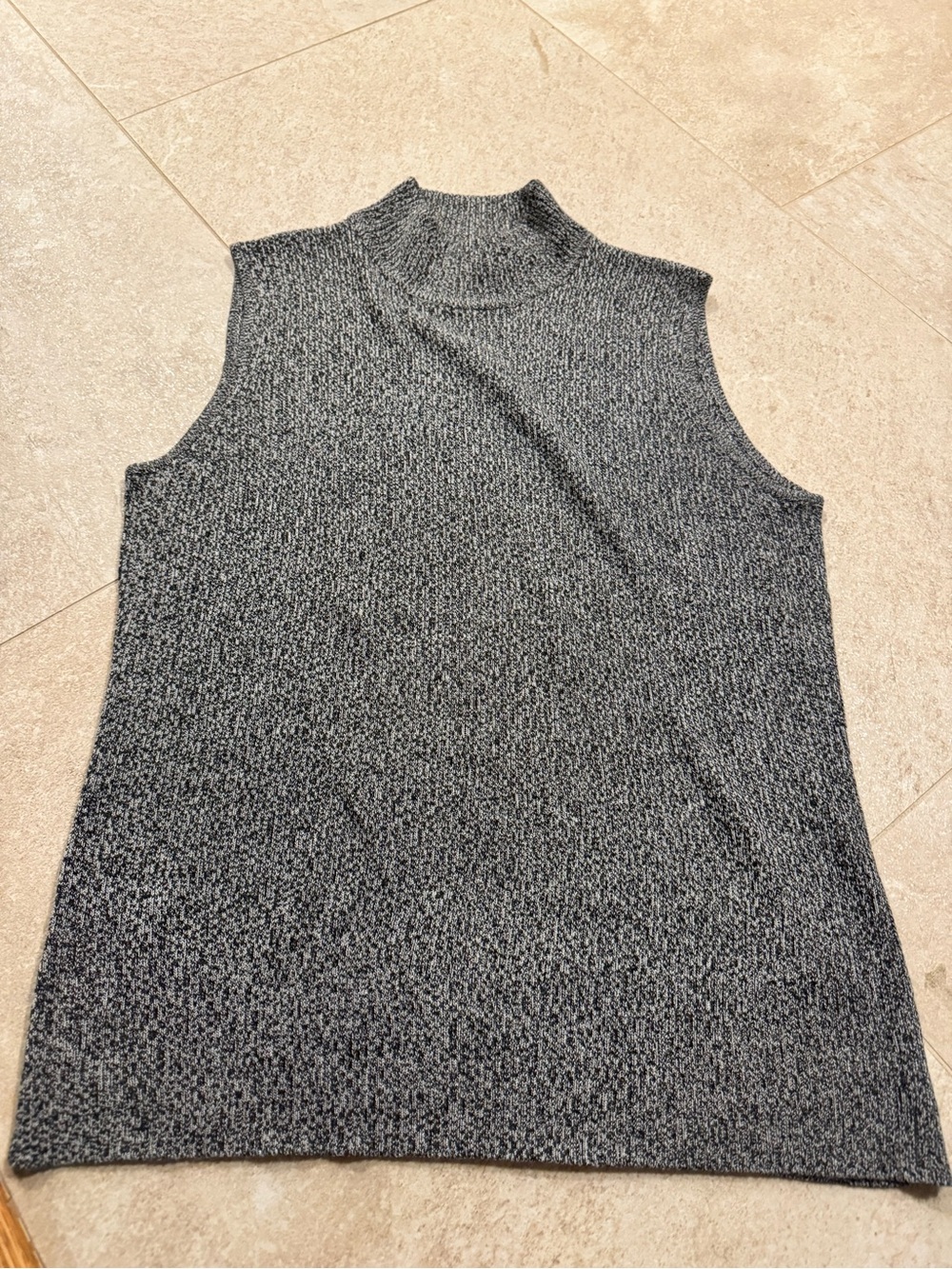Dana Buchman sleeveless mock neck sweater vest